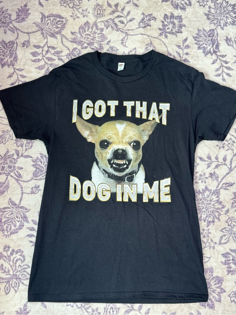 Fruit of the Loom Black Graphic Dog T-Shirt with Tan Dog Print